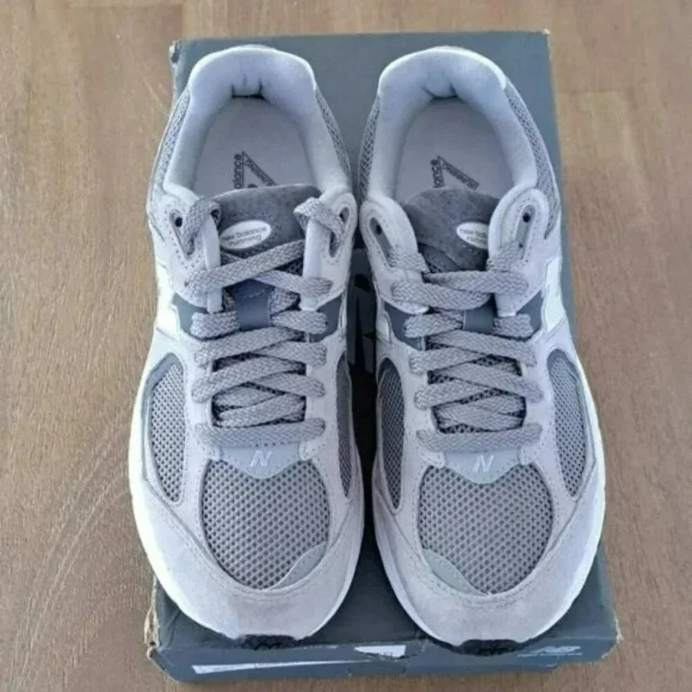 New Balance 2002R Sneaker - Color: Grey / Grey - Size: Women 7 Wide (D) - Picture 2 of 9